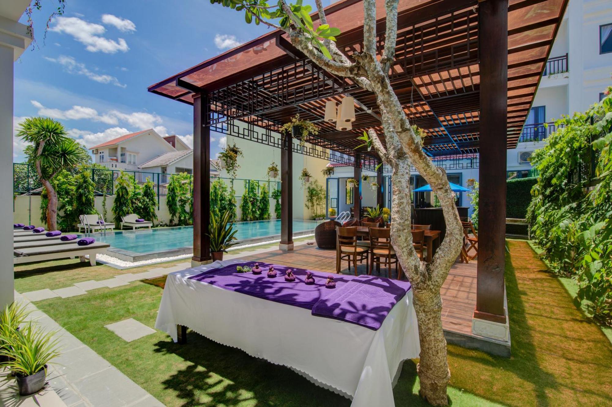 White Lotus Hotel Hoian Хоян Екстер'єр фото